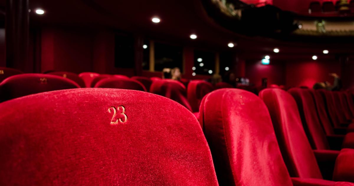 Le théâtre et la politique