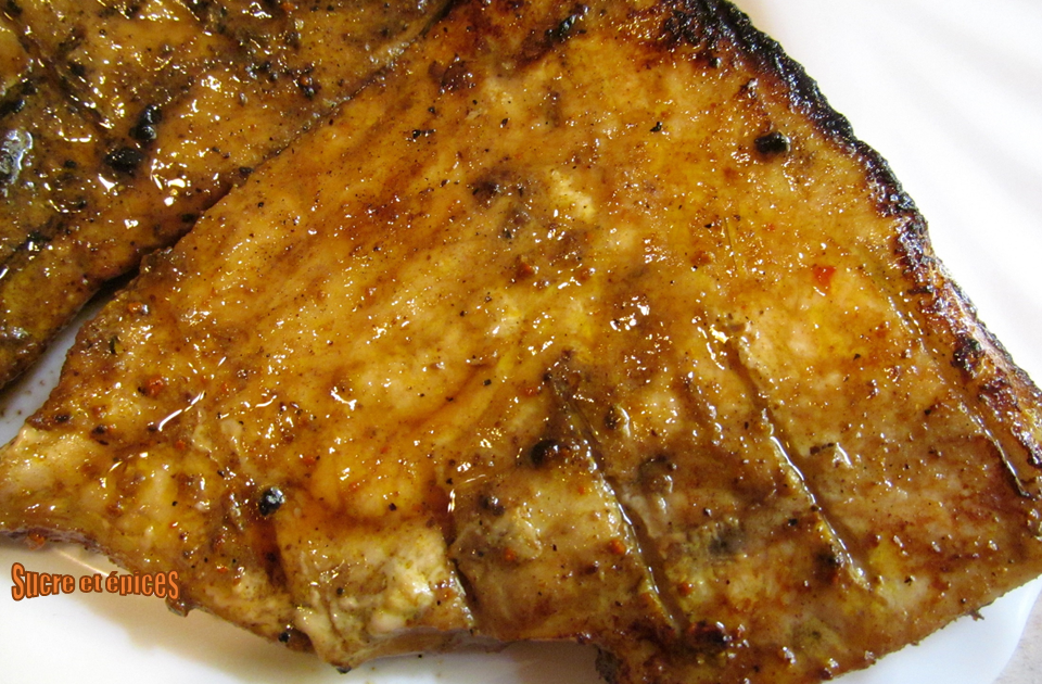 Steaks d'espadon grillés aux épices