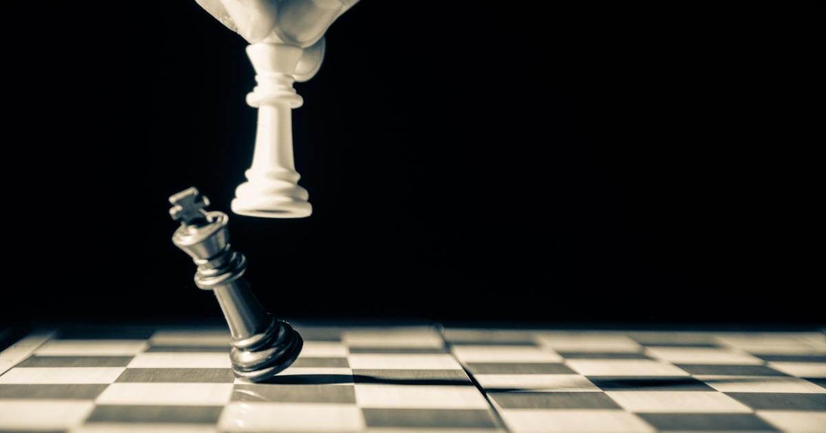 Túlélési tippek diktatúrában élőknek