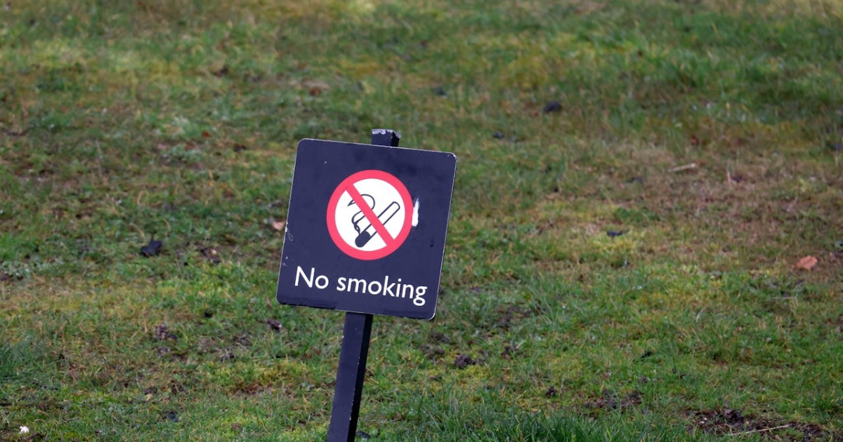 10 juillet - No smoking