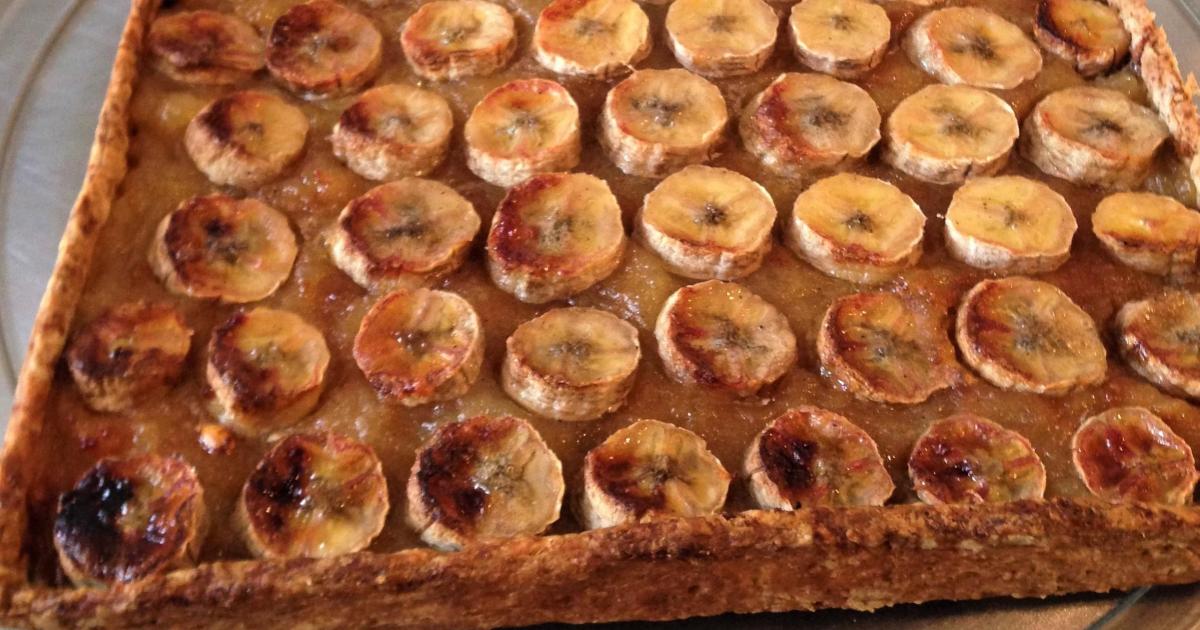 Tarte à la banane caramélisée et au pain d'épices