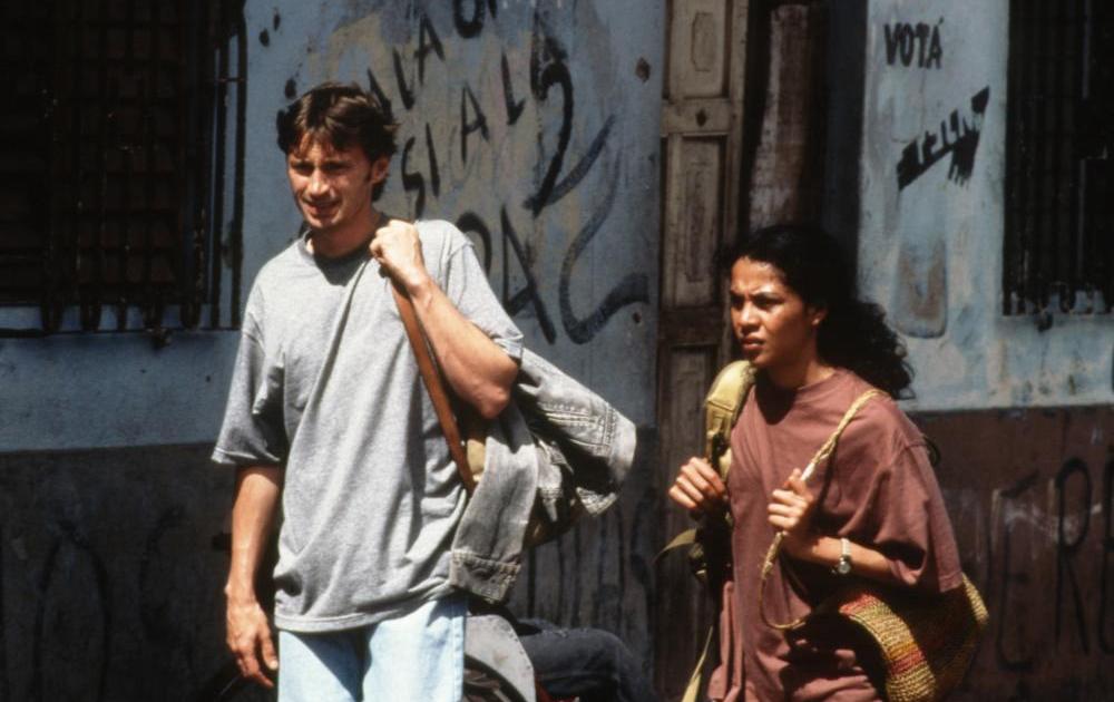 Carla's song (Ken Loach, 1996)