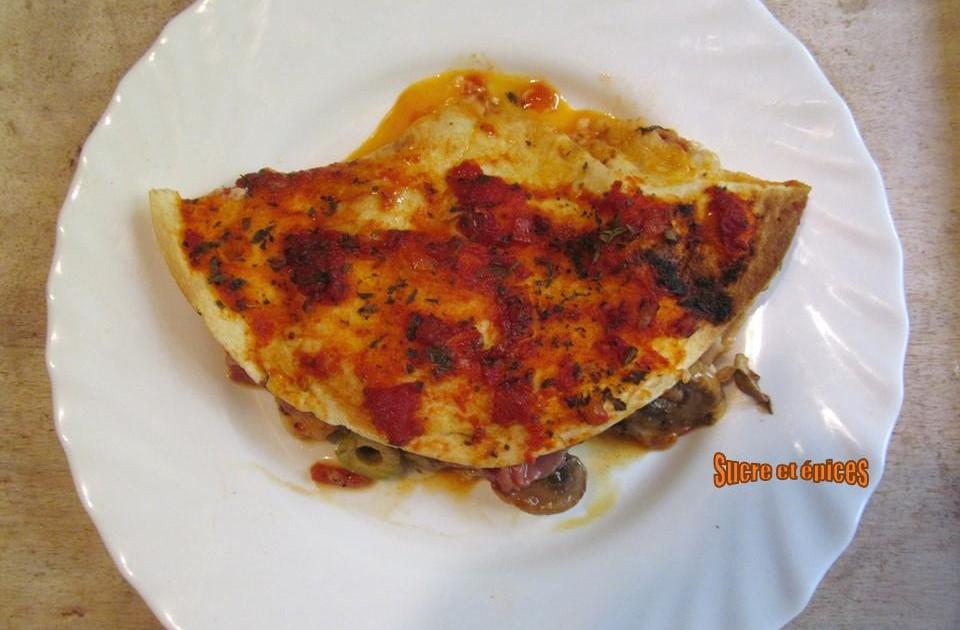 Tortillas façon pizza calzone