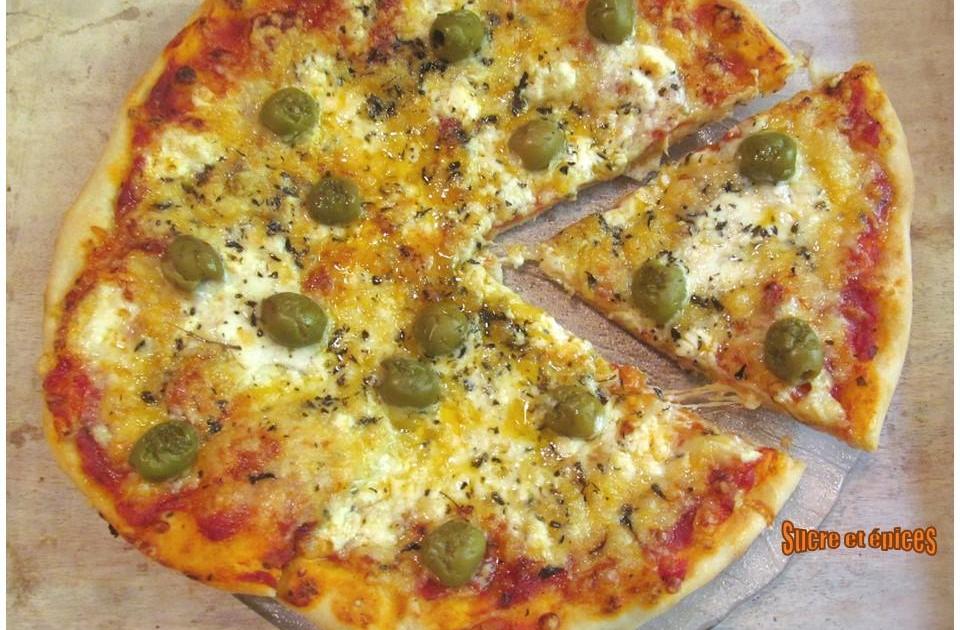 Pizza feta et olives