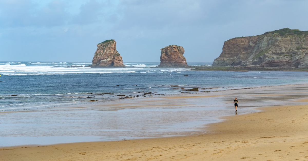 Une vie d'amour : 08 — Hendaye