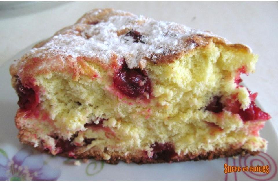 Gâteau super moelleux aux griottes ou cerises