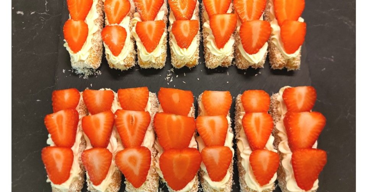 Fingers faciles sans cuisson fraises chantilly - Recette en vidéo