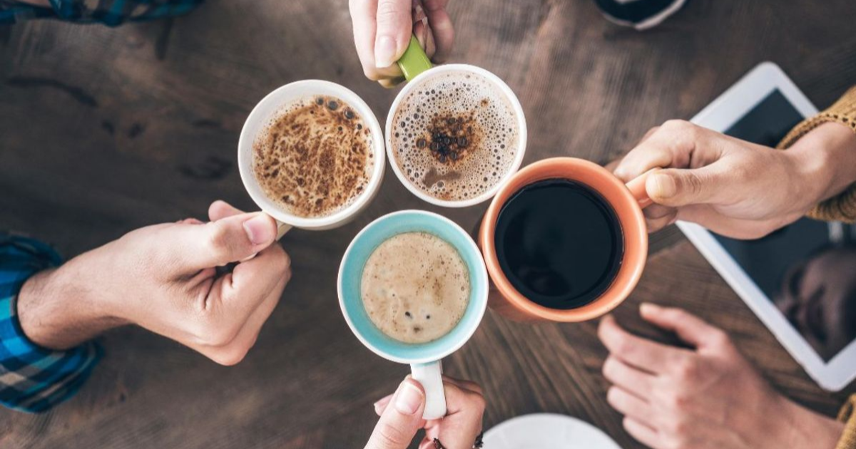 Le rituel du café à travers le monde : traditions qui nous unissent