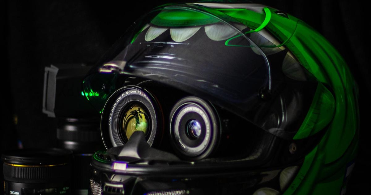 Comment distinguer le Complot de la Science-Fiction?