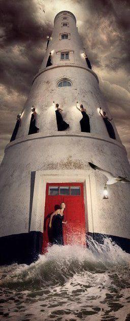 The Imaginative Photography of Andrew Shushvalyuk and Iren Lesik