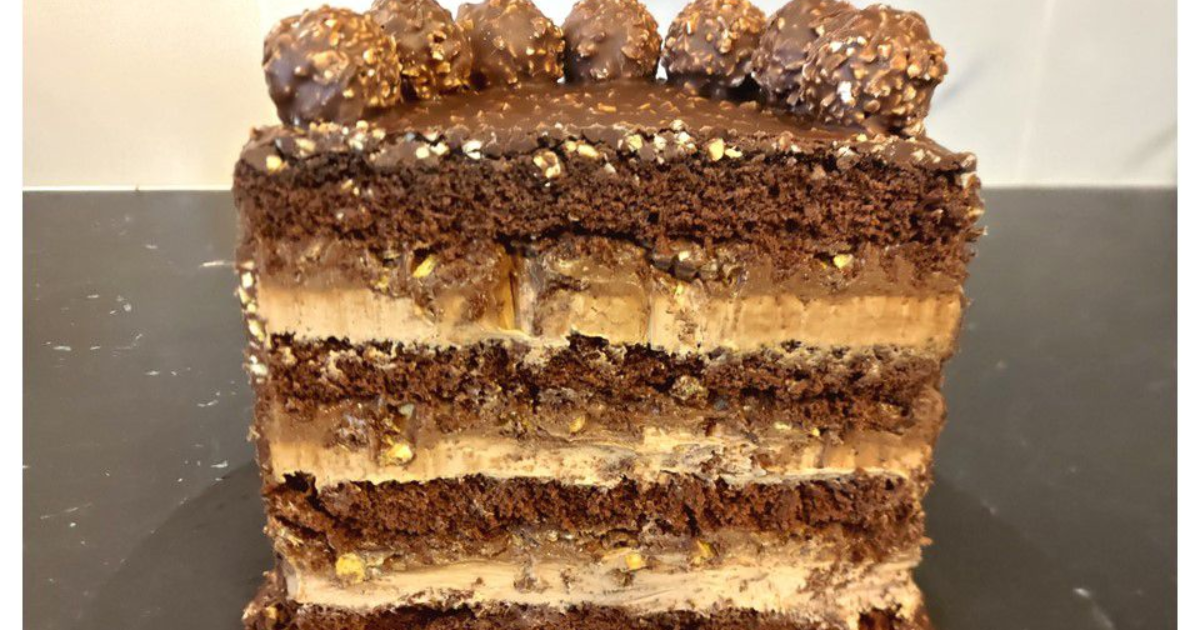 Layer cake Ferrero Rocher - Recette en vidéo