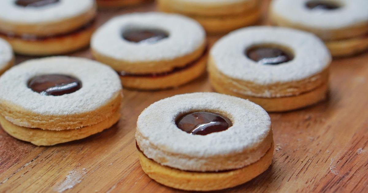 Biscuits Linzer au pavot et crème de citron