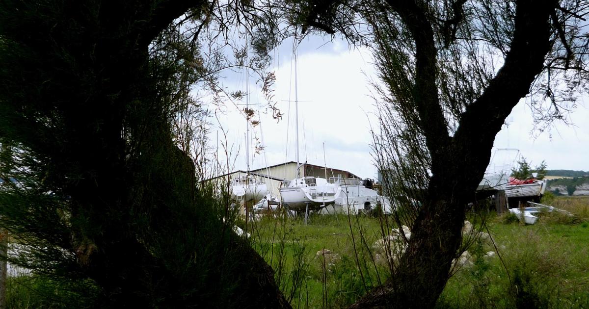 Voyage introspectif (1) : Le port fantôme