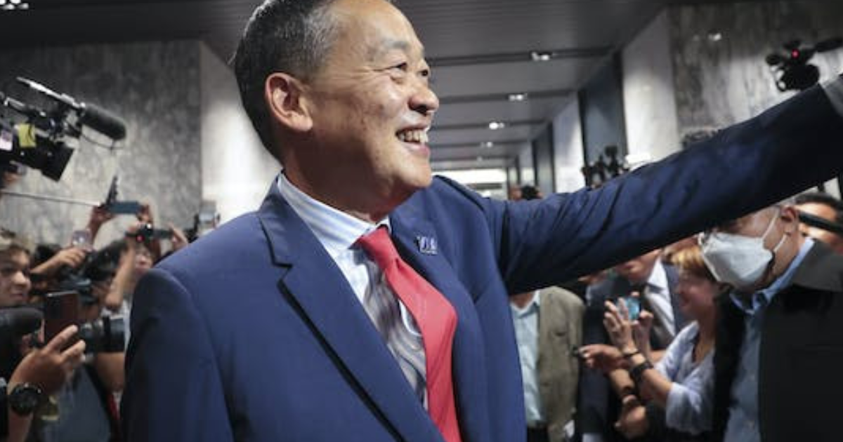 No Bastard Outside Monarchy