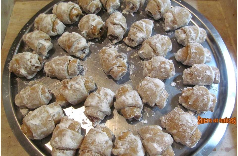 Mini croissants sablés aux loukoums - Cornulete cu rahat