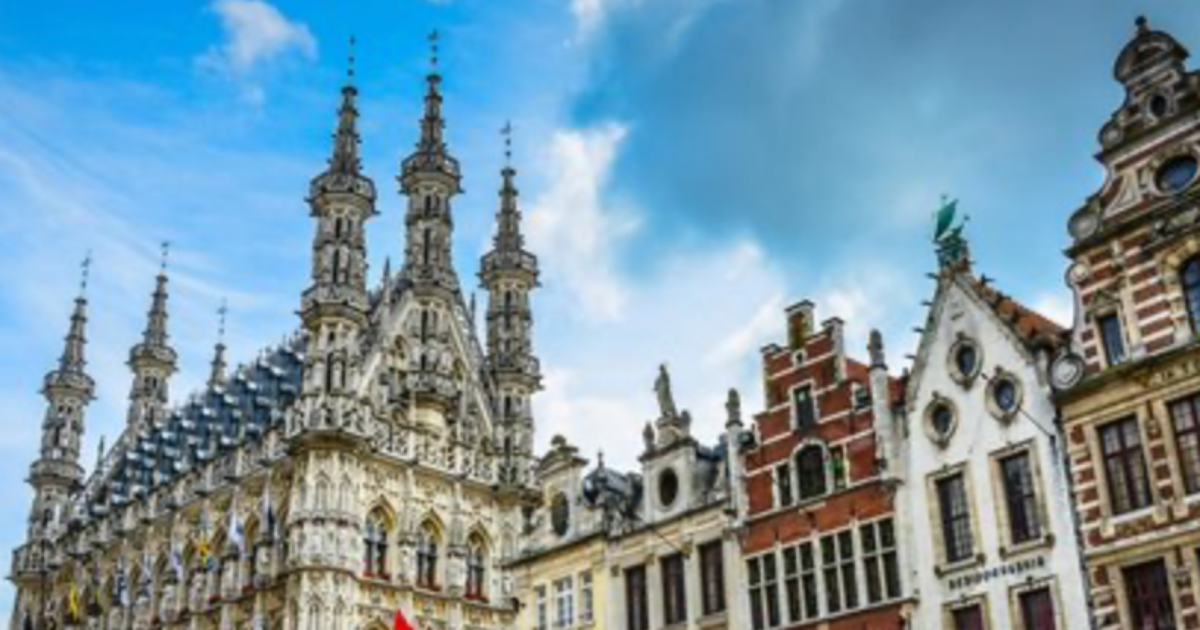 1-GRAND-PLACE DE LOUVAIN. Septembre 1536
