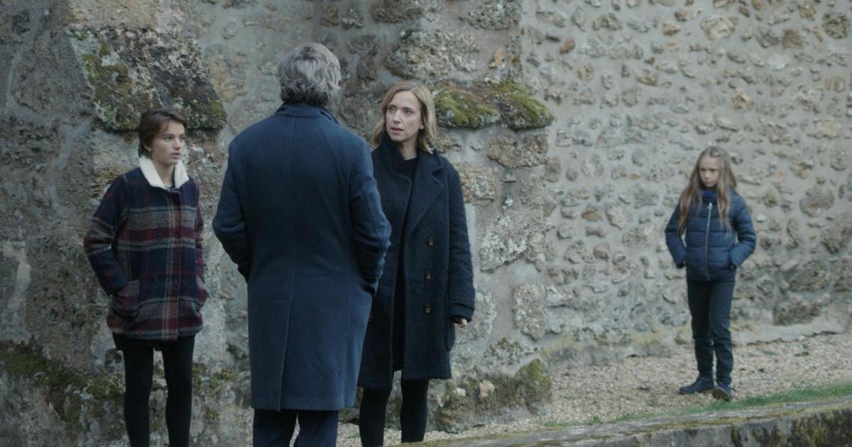La sainte famille (2019) Louis-Do de Lencquesaing