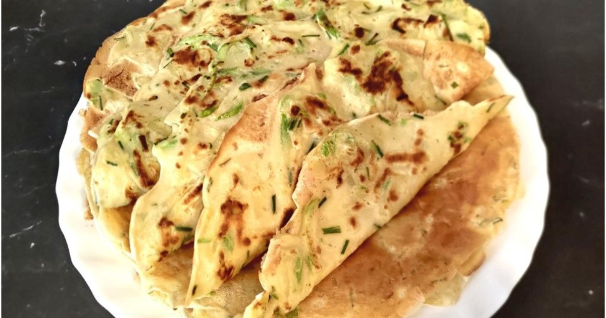 Crêpes aux courgettes et aux pommes de terre - Recette en vidéo