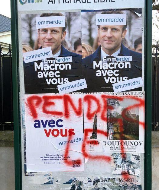 Do You Know Who I Am ? Do You Know What I Mean ?