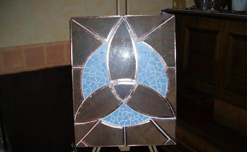 TRIQUETRA