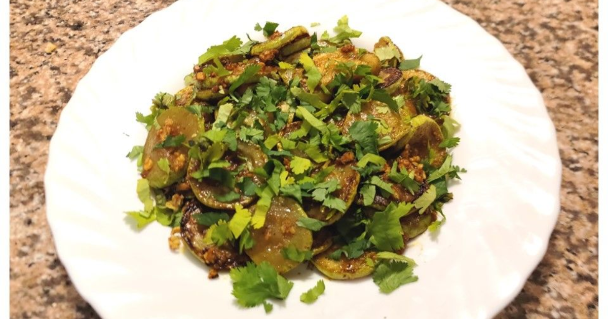 Courgettes sautées à l'ail et au paprika (vegan) - Recette en vidéo