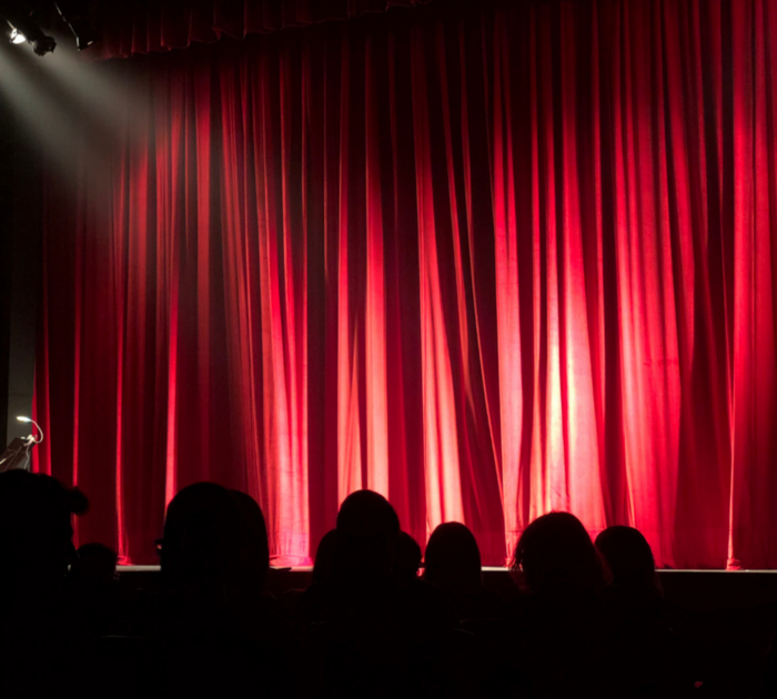 Comment la pièce “les salles d’attentes” a commencé ?