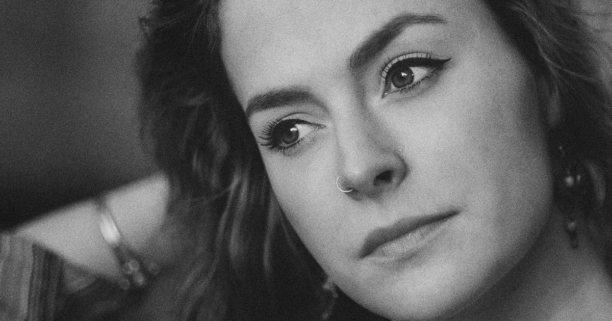 Katherine Priddy - La main voltigeuse