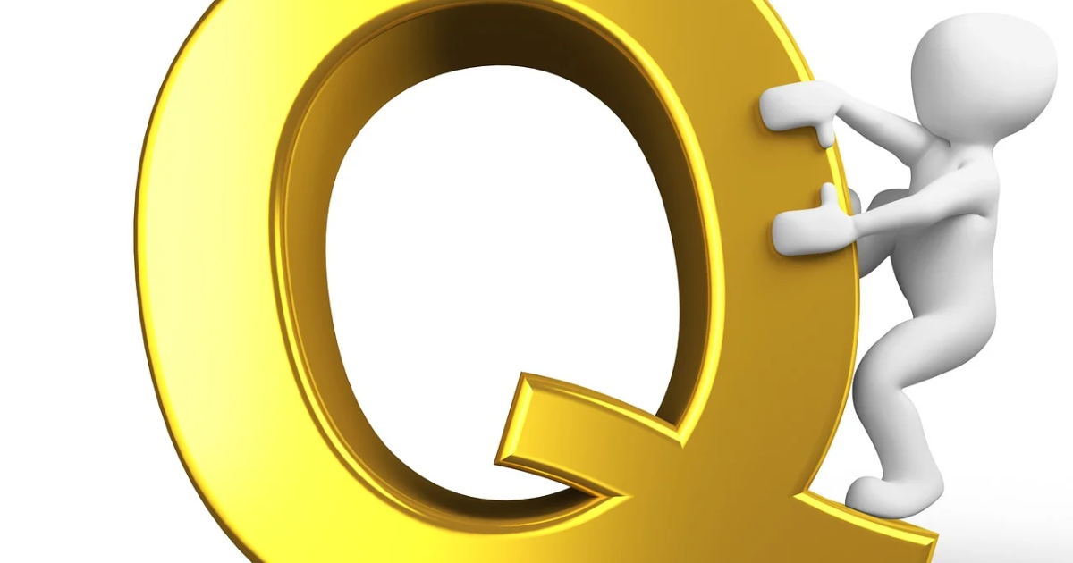 Petite histoire de Q