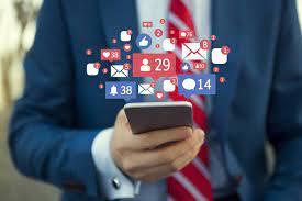 Les réseaux sociaux : le marketing de soi