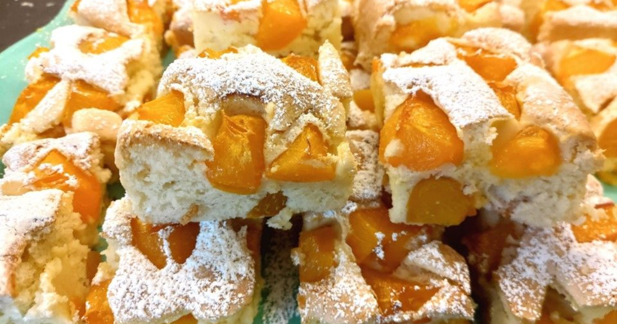 Gâteau moelleux aux abricots - Recette en vidéo