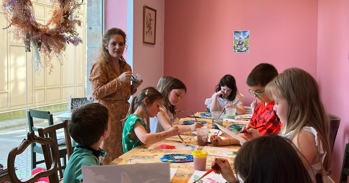 ART-Café: Atelier de peinture pour les enfants et leurs parents au restaurant Namoovert le 08 juin à Vitré