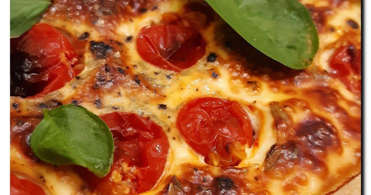 Tarte à la tomate cerise thym et basilic