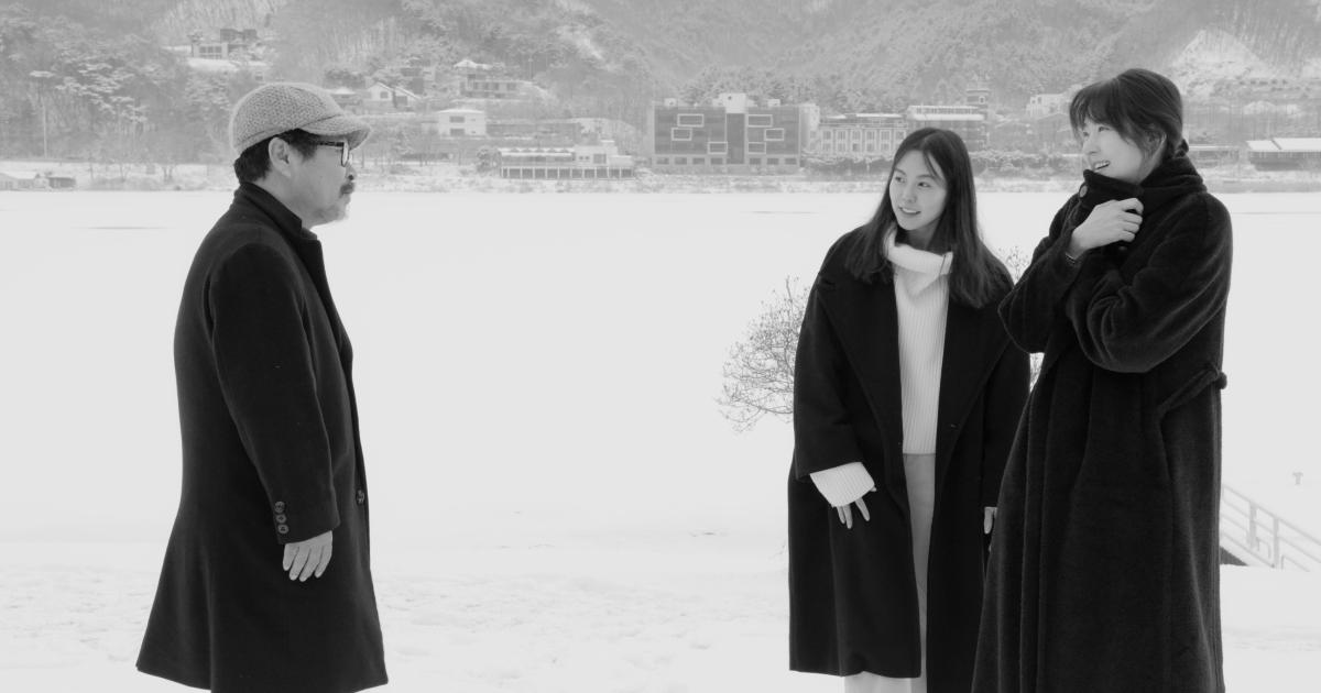 Hotel by the river (2020) Hong Sangsoo