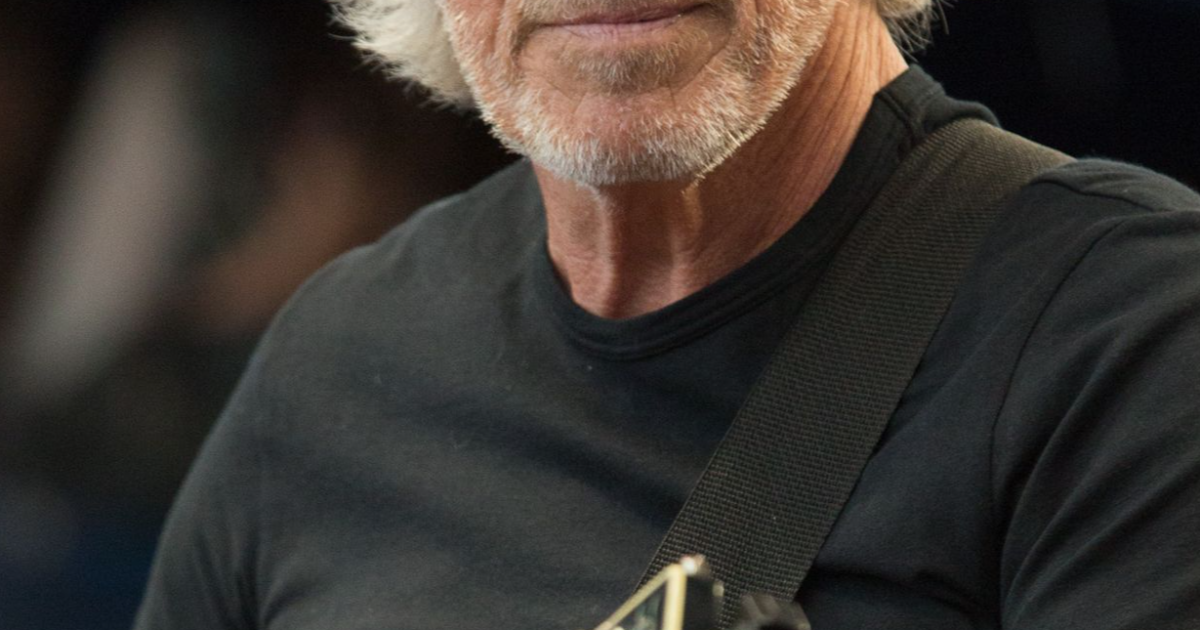 Shattering the pro-war Wall of Propaganda, and Pretending.