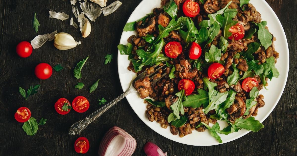Salade de boulgour, tomates et concombres