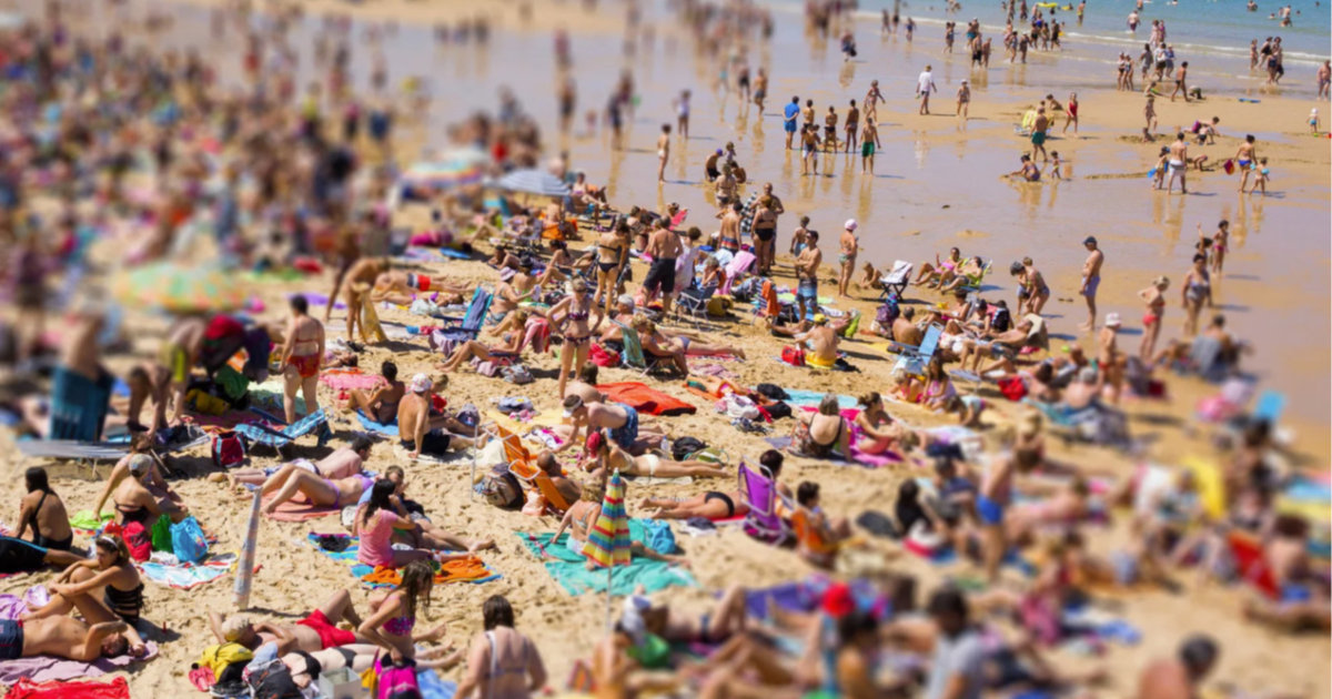 Le tourisme de masse ravage le monde comme des nuées de criquets sauvages