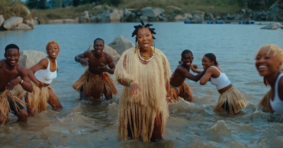 Abidjan-Musique / Layo Roseline chante ''Plus haut''