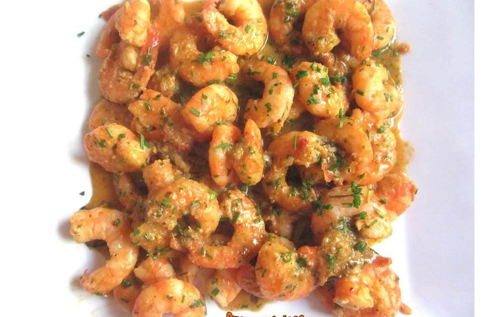 Crevettes asiatiques au beurre et à l'ail