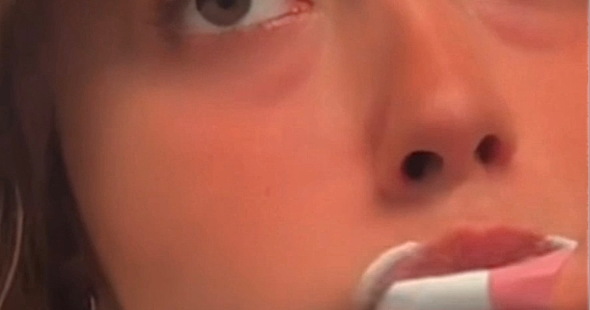 Nais, joue, recommence