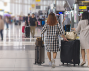 Vous faites du tourisme ou c'est pour affaires ?