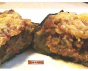 Aubergines farcies à la viande, aux champignons et au fromage
