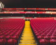 "YOU'LL NEVER WALK ALONE" : ORIGINES ET TRADITIONS