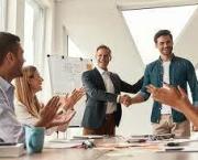 Chefs d'entreprises, Responsables RH, Managers and co, voici "comment sortir un moment du cadre"... de vos responsabilités !