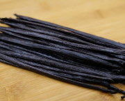 Quelle est la Meilleure Vanille du Monde ? Le Guide pour Choisir la Gousse Parfaite