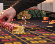 Travailler dans un casino : avis recueillis auprès de ceux qui ont vécu l’envers du décor
