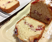 Cake pommes framboises - Recette en vidéo