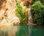 L'AXE SOLAIRE ET LE SANG DE LA TERRE