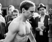Olli Mäki (Hymyilevä Mies, Juho Kuosmanen, 2016)