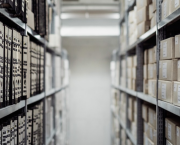 Défi : un polar des années 50 entre un gendarme et une archiviste