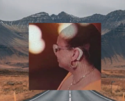 Remerciements -“Merci à ceux qui ont mis de la lumière dans mes silences.”